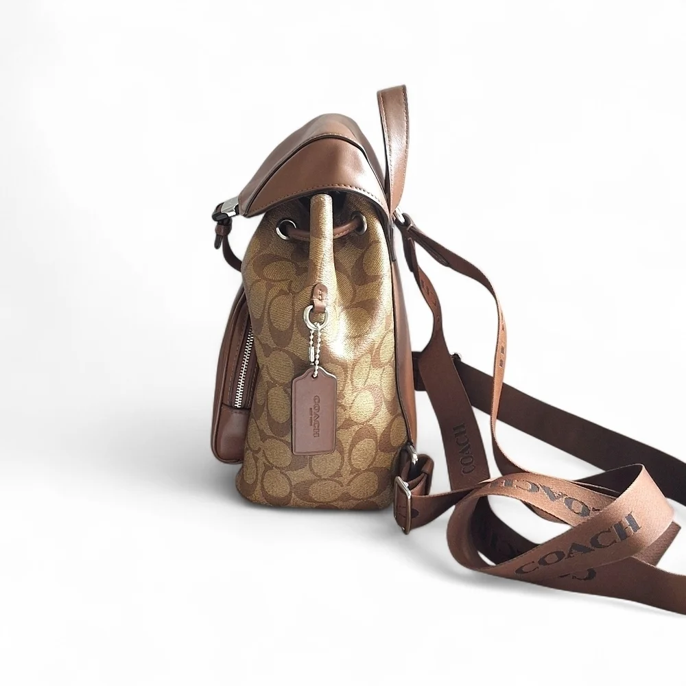 Coach Signature Sierra Drawstring Backpack Khaki/Saddle EUC